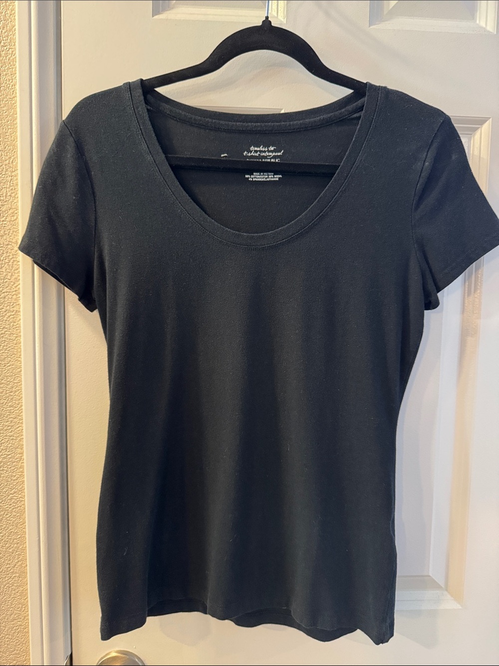 Ultrasoft Banana Republic Scoop Neck T-Shirt